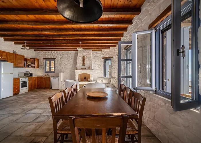 Diasella Pirgos (Serifos)